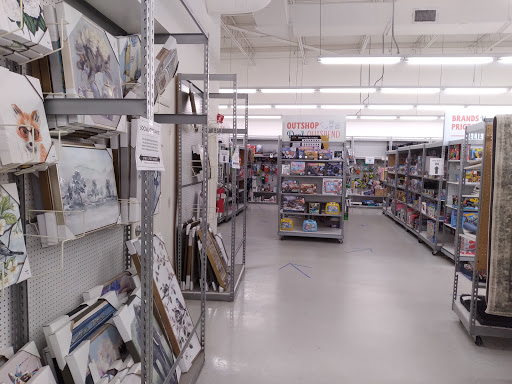 Home Goods Store «Tuesday Morning», reviews and photos, 1406 N Loop 336 W, Conroe, TX 77304, USA