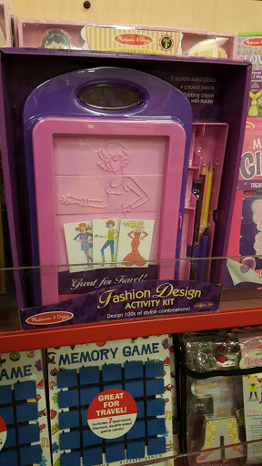 Book Store «Barnes & Noble Booksellers Fredericksburg/ Central Park», reviews and photos, 1220 Carl D. Silver Parkway, Fredericksburg, VA 22401, USA