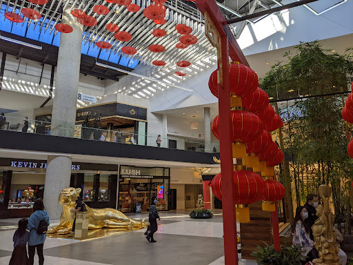 Shopping Mall «Westfield Santa Anita», reviews and photos, 400 S Baldwin Ave, Arcadia, CA 91007, USA