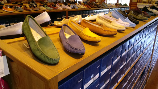 Shoe Store «SAS Factory Shoe Store», reviews and photos, 17995 I-35, Schertz, TX 78154, USA