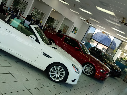 Car Dealer «New Wave Auto Sales», reviews and photos, 19206 US-19, Clearwater, FL 33764, USA