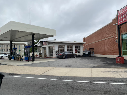 Fresh Pond Gas