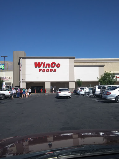 Shopping Mall «Country Club Plaza», reviews and photos, 2310 Watt Ave, Sacramento, CA 95825, USA