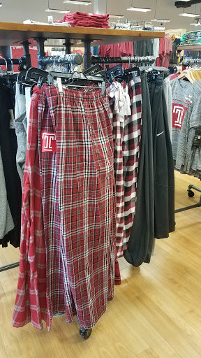 Sportswear Store «Rally House Collegeville», reviews and photos, 60 Town Center Dr #2, Collegeville, PA 19426, USA