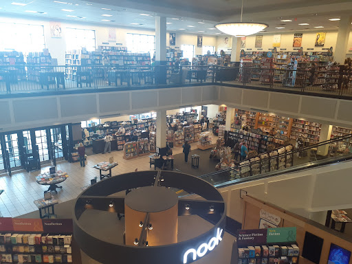 Book Store «Barnes & Noble», reviews and photos, 1430 Plaza Pl, Southlake, TX 76092, USA