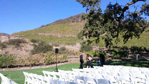 Wedding Venue «Triunfo Creek Vineyards», reviews and photos, 2714 Triunfo Canyon Rd, Agoura Hills, CA 91301, USA