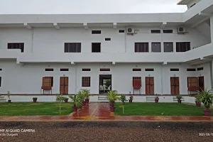 Hotel Shayam Vatika image