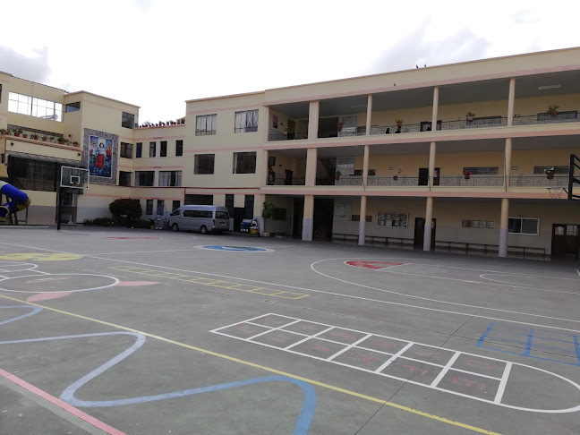 Opiniones de Colegio María Auxiliadora en Riobamba - Escuela