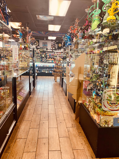 Tobacco Shop «407 Smoke Shop», reviews and photos, 4316 Curry Ford Rd, Orlando, FL 32806, USA
