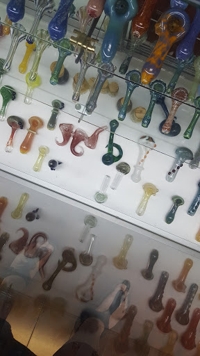 Tobacco Shop «Phoenixville Smoke Shop», reviews and photos, 245 Bridge St, Phoenixville, PA 19460, USA