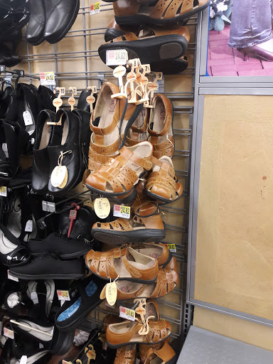 Discount Store «Walmart», reviews and photos, 3041 N Rainbow Blvd, Las Vegas, NV 89108, USA