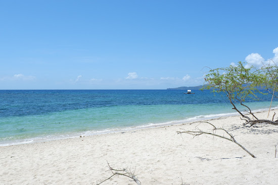 Buktot Beach