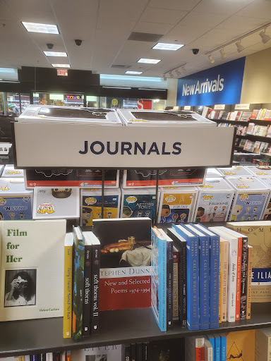 Book Store «Books-A-Million», reviews and photos, 1250 Baltimore Pike L31A, Springfield, PA 19064, USA