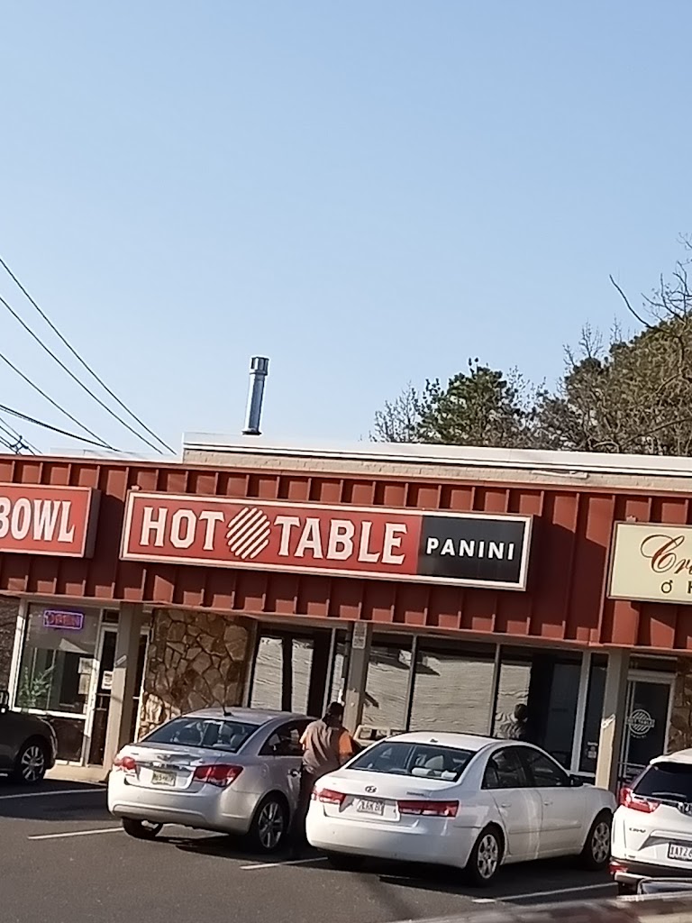 Hot Table 01109