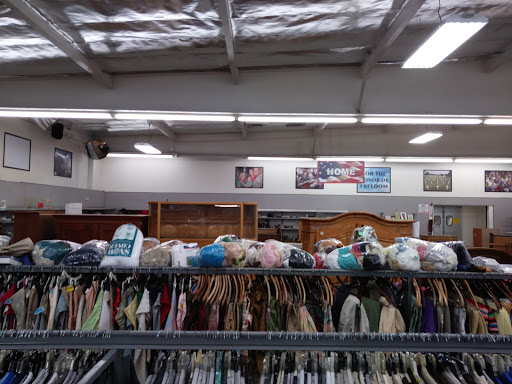 Thrift Store «Team Amvets Thrift Store», reviews and photos, 3315 South St, Long Beach, CA 90805, USA