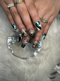 Da Vi Nails - Photo 3 - Car repair in Chicopee, MA, Springfield
