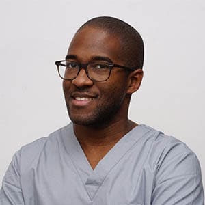 Docteur LUCE Johan - Chirurgien esthétique Essonne (Evry) & Paris à Évry-Courcouronnes