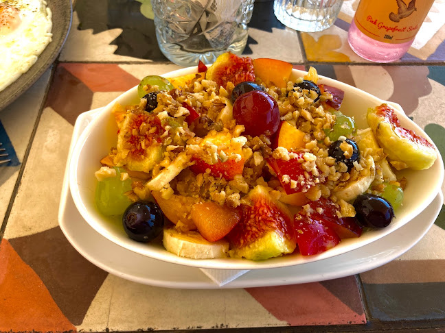 Emvasis Cafe - Cocktail Bar/Εμβασις - Καφετέρια