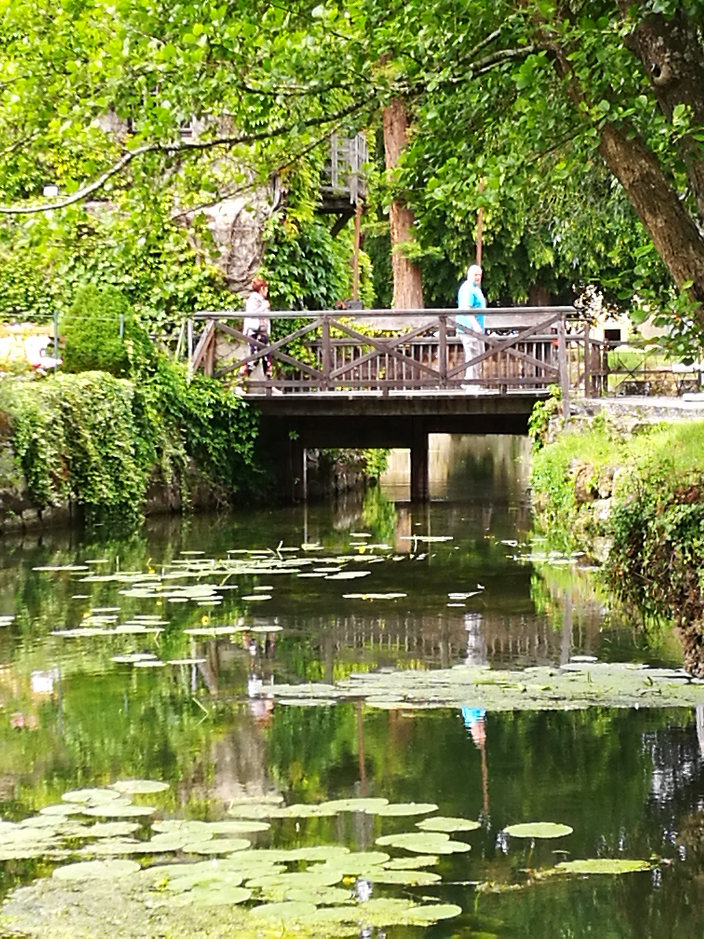 Photo n° 12 de l'avis de Pv.o fait le 28/06/2019 à 21:07