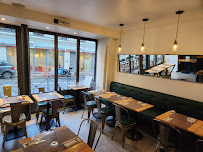Atmosphère du Restaurant libanais C'Issy Le Libanais à Issy-les-Moulineaux - n°1