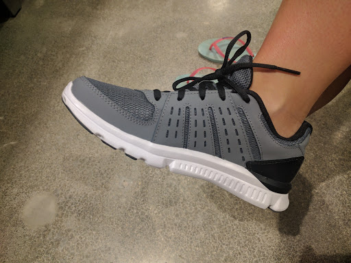 Clothing Store «Under Armour Factory House», reviews and photos, 12801 W Sunrise Blvd #429, Sunrise, FL 33323, USA