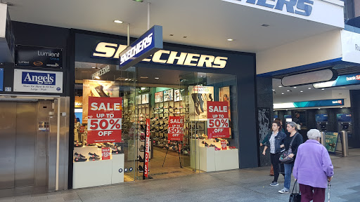 Stores to buy women's shoes Adelaide
