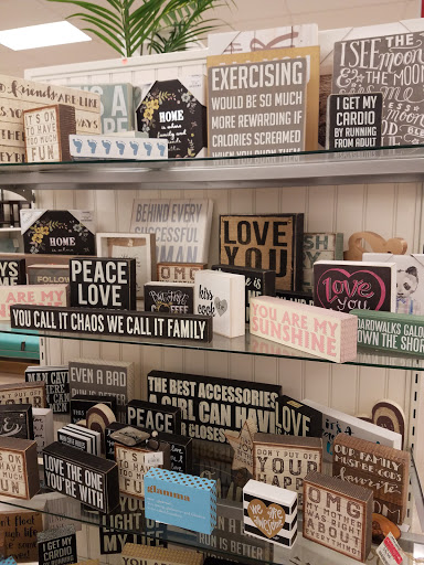 Department Store «Marshalls», reviews and photos, 6042 Azle Ave, Lake Worth, TX 76135, USA