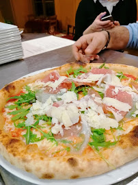 Pizza du Restaurant Ponte Vecchio/ Pizzeria du pont à Villeneuve-sur-Yonne - n°3