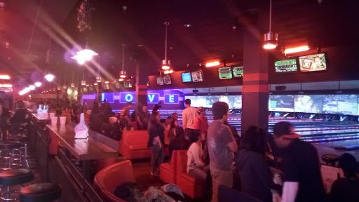 Bowling Alley «Bowlero Milpitas», reviews and photos, 1287 S Park Victoria Dr, Milpitas, CA 95035, USA