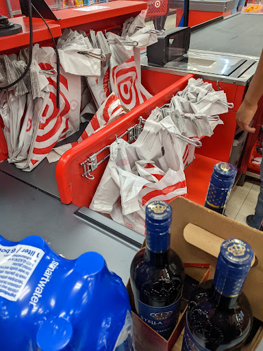 Department Store «Target», reviews and photos, 3101 Jefferson Davis Hwy, Alexandria, VA 22305, USA