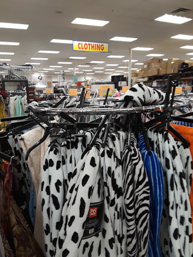 Discount Store «Ocean State Job Lot», reviews and photos, 90 River St, Waltham, MA 02543, USA