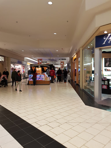 Shopping Mall «Dover Mall», reviews and photos, 1365 N Dupont Hwy, Dover, DE 19901, USA