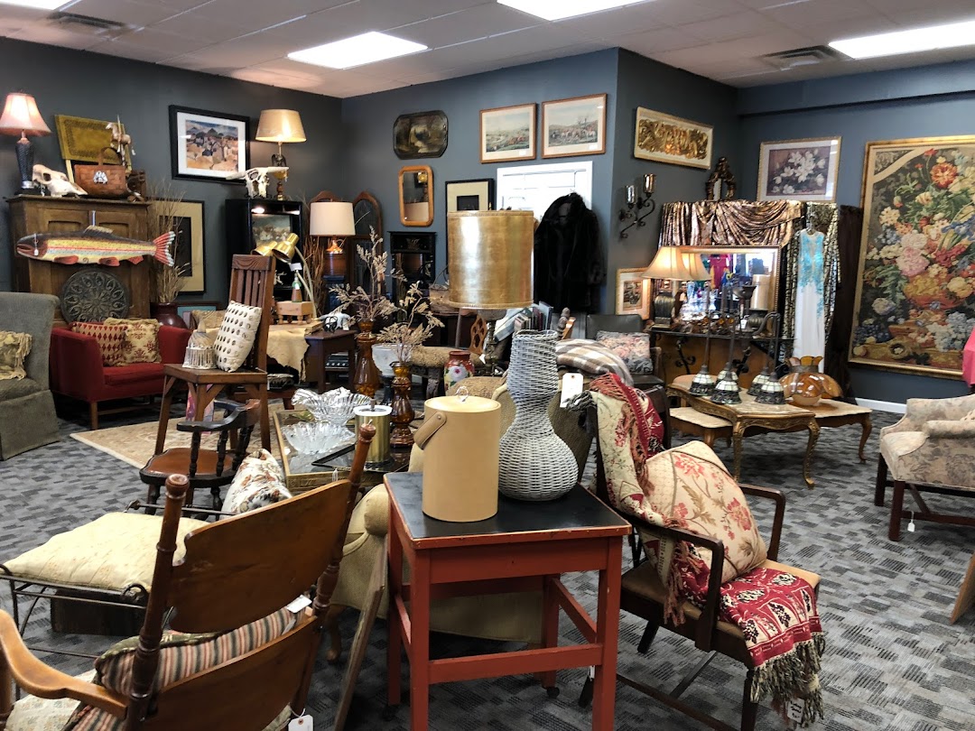 Fabulous Finds Consignment Gallery