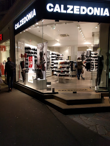 Magasin de vêtements Calzedonia Paris