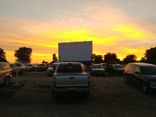 Drive-in Movie Theater «Midway Drive-In Theatre», reviews and photos, 91 Palmyra Rd, Sterling, IL 61081, USA