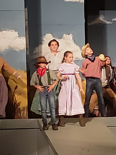 Performing Arts Theater «Gladstone Amphitheater», reviews and photos, 7656 N Troost Ave, Gladstone, MO 64118, USA