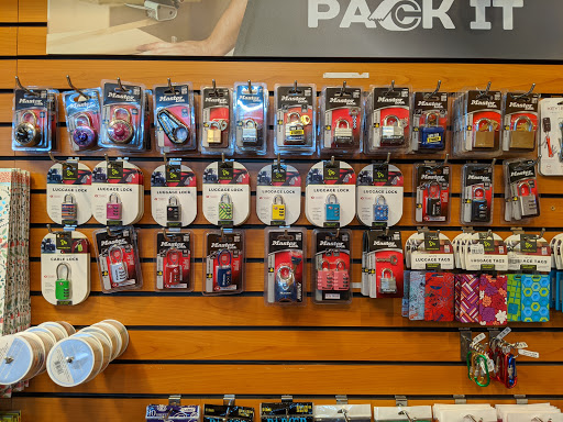 Shipping and Mailing Service «Office 11211», reviews and photos, 223 Bedford Ave, Brooklyn, NY 11211, USA