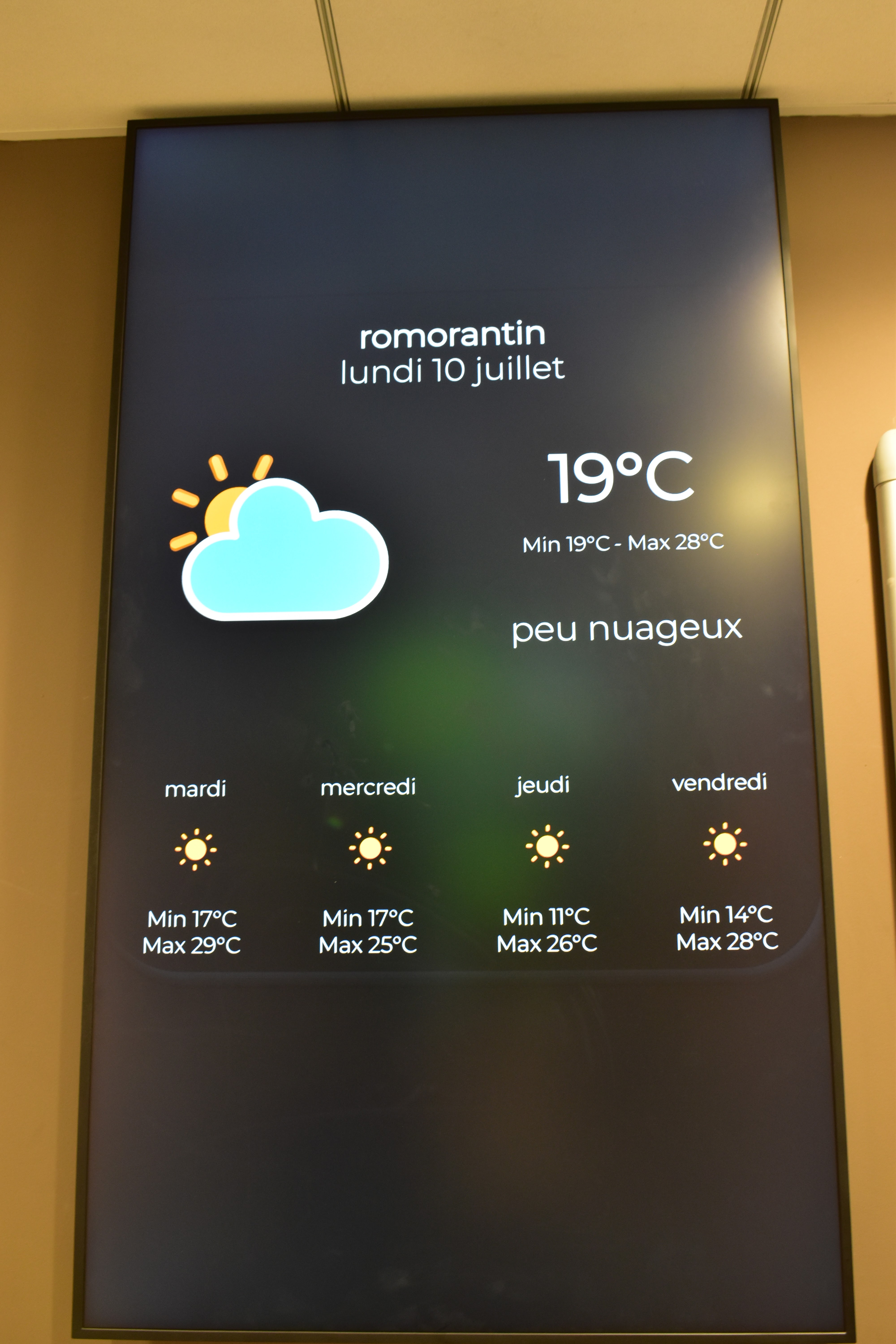 Photo n° 2 de l'avis de TATOUEIX.V fait le 25/07/2023 à 08:25