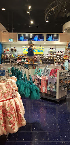 Disney Store - Shop