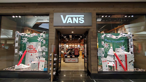 Shoe Store «Vans», reviews and photos, 2901 S Capital of Texas Hwy, Austin, TX 78746, USA