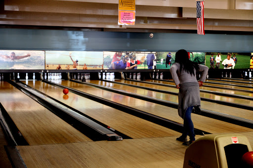 Roller Skating Rink «Dr. Martin Luther King, Jr. Roller Skating and Bowling Center», reviews and photos, 1219 W 76th St, Chicago, IL 60620, USA