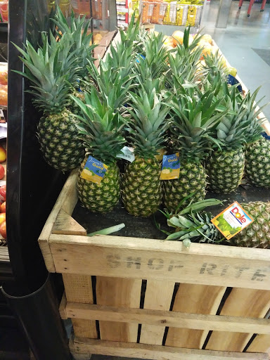 Grocery Store «The Fresh Grocer of Progress Plaza», reviews and photos, 1501 N Broad St, Philadelphia, PA 19122, USA