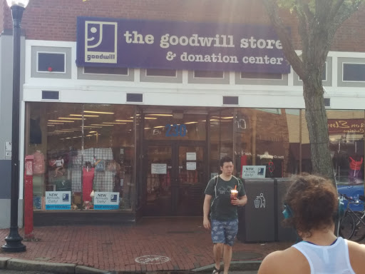 Thrift Store «Goodwill», reviews and photos