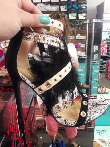 Shoe Store «Shoe Factory Inc», reviews and photos, 7000 Castor Ave, Philadelphia, PA 19149, USA