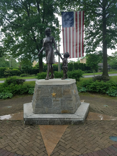 Country Club «Lake Isle Country Club», reviews and photos, 660 White Plains Rd, Eastchester, NY 10709, USA