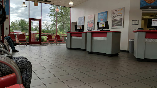 Tire Shop «Discount Tire Store - Bothell, WA», reviews and photos, 20914 Bothell Everett Hwy, Bothell, WA 98021, USA