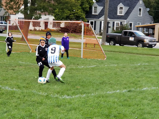 Park «Gouin Pool & Water Slides», reviews and photos, 2400 Scott St, Franklin Park, IL 60131, USA