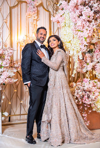 Bridal Shop «Panache Bridal & Formal», reviews and photos, 6978 Cypress Creek Pkwy, Houston, TX 77069, USA