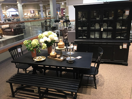 Furniture Store «HOM Furniture», reviews and photos, 4601 23rd Ave S, Fargo, ND 58104, USA