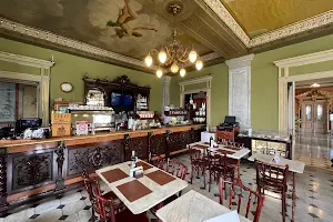Alma De Cafe image